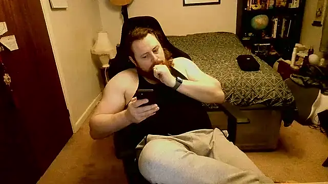 Hairy Guy30 online show from 01.16.26