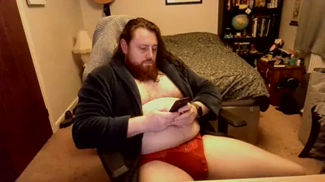 Snapshot of Hairy_Guy30 chatting on 03.11.26 Hairy Guy30 online show from 03.11.26
