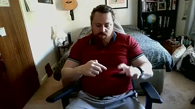 Snapshot of Hairy_Guy30 chatting on 04.30.26 Hairy Guy30 online show from 04.30.26