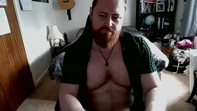 Snapshot of Hairy_Guy30 chatting on 06.28.26 Hairy Guy30 online show from 06.28.26