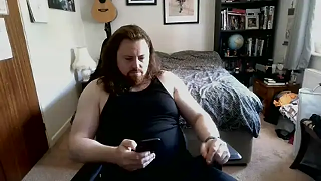 Snapshot of Hairy_Guy30 chatting on 07.18.26 Hairy Guy30 online show from 07.18.26