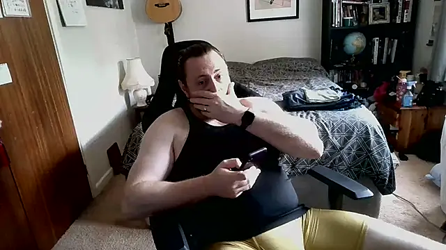 Snapshot of Hairy_Guy30 chatting on 07.23.26 Hairy Guy30 online show from 07.23.26