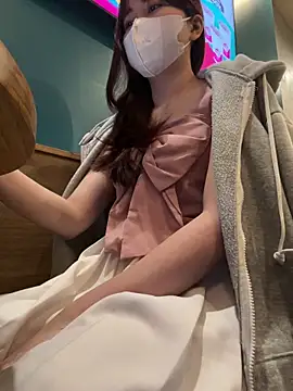 Lami Mi online show from 01.21.25