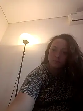 Snapshot of Nicki_Amabel chatting on 10.25.25 Nicki Amabel online show from 10.25.25