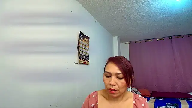 dannamomcerrat online show from 03.18.25