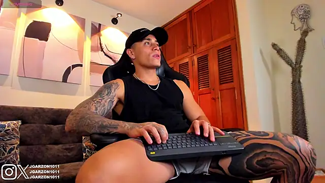  joansoto online show from 03.03.26