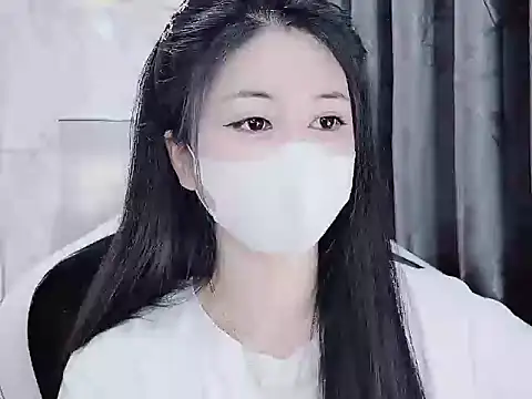 Snapshot of _Lygn__ chatting on 01.19.25 Lygn online show from 01.19.25