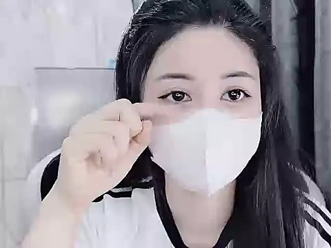 Snapshot of _Lygn__ chatting on 01.23.25 Lygn online show from 01.23.25