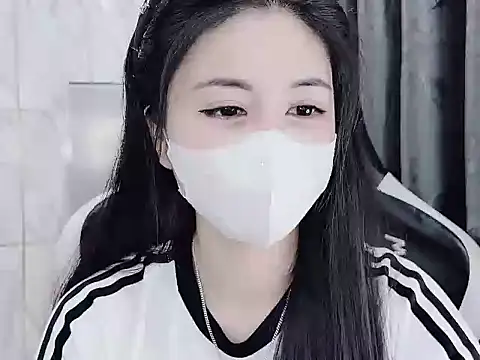 Snapshot of _Lygn__ chatting on 01.23.25 Lygn online show from 01.23.25