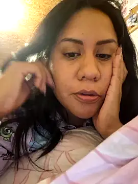 Snapshot of KasiaVenus_ chatting on 11.05.25 KasiaVenus online show from 11.05.25