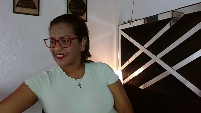 elizabeth mature23 online show from 09.09.25