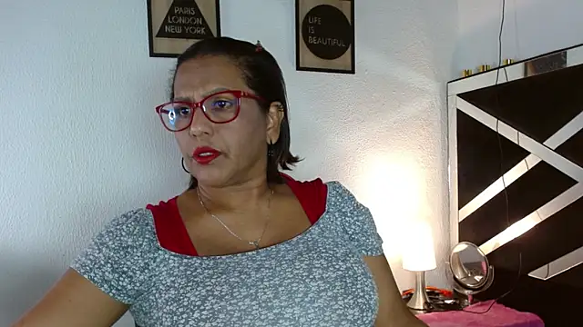 Snapshot of elizabeth_mature23 chatting on 10.12.25 elizabeth mature23 online show from 10.12.25