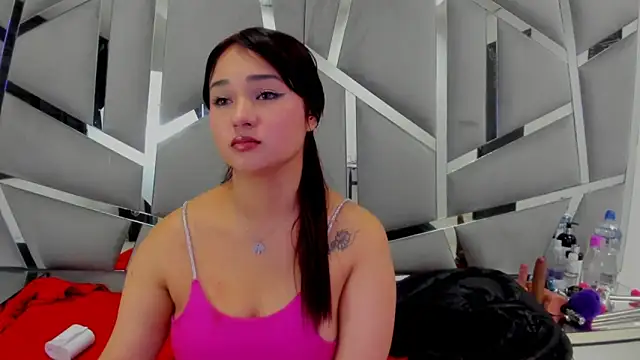 Catherinee69 x online show from 03.04.25