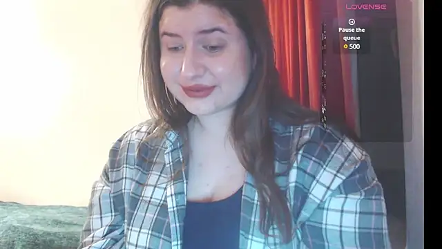 Snapshot of 8846f chatting on 12.17.24 8846f online show from 12.17.24