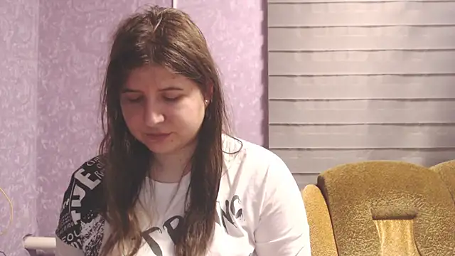 Snapshot of 8846f chatting on 09.30.25 8846f online show from 09.30.25