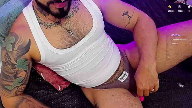 Snapshot of mikemulerr chatting on 02.11.26 mikemulerr online show from 02.11.26