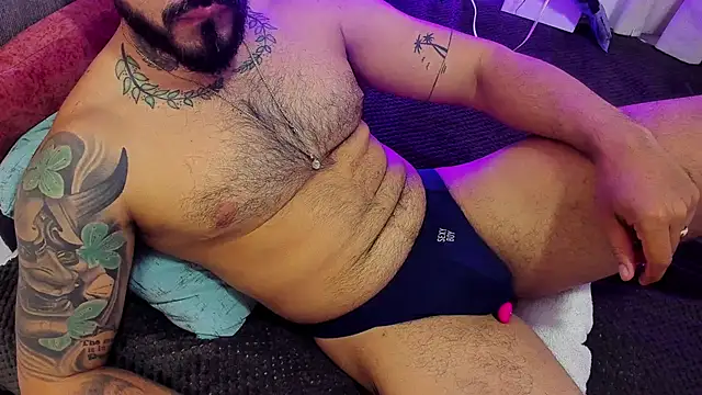 Snapshot of mikemulerr chatting on 02.17.26 mikemulerr online show from 02.17.26