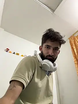 Snapshot of the_other_cato chatting on 03.10.25 the other cato online show from 03.10.25