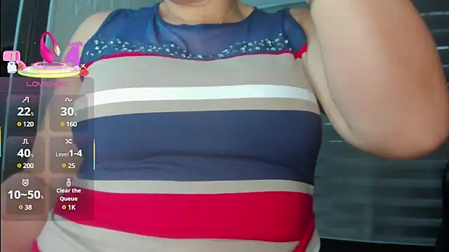 Snapshot of charlotte__G chatting on 03.05.25 charlotte G online show from 03.05.25