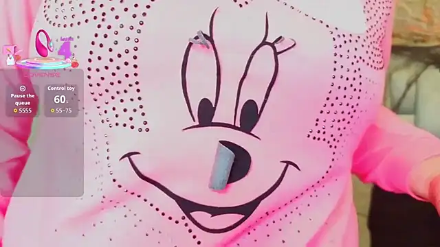 Snapshot of charlotte__G chatting on 10.19.25 charlotte G online show from 10.19.25