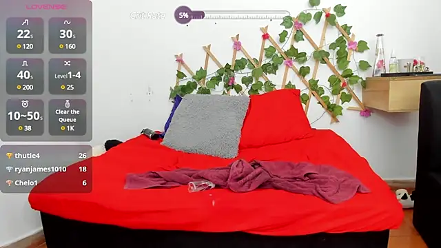 Snapshot of Zamu_1992 chatting on 03.18.25 Zamu 1992 online show from 03.18.25