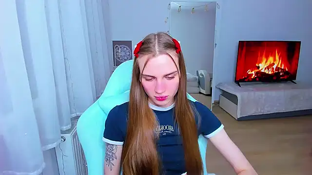 StellaLawless online show from 12.11.24