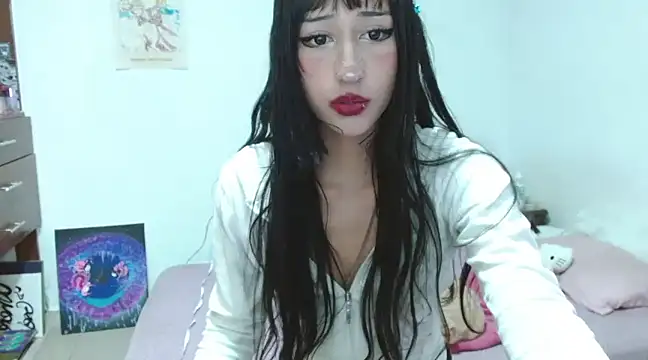 TaraTetsu  online show from 01.26.25