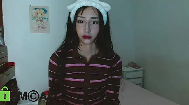 TaraTetsu  online show from 03.23.25