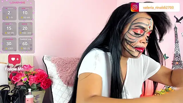 Snapshot of valeria_rinaldi2703 chatting on 10.31.25 valeria rinaldi2703 online show from 10.31.25