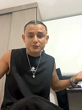 Snapshot of bob_petterson chatting on 10.19.25 bob petterson online show from 10.19.25