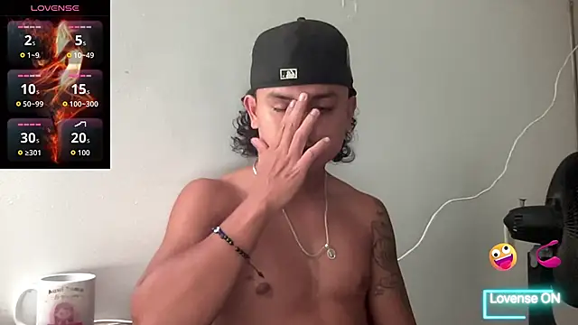 Snapshot of bob_petterson chatting on 11.11.25 bob petterson online show from 11.11.25