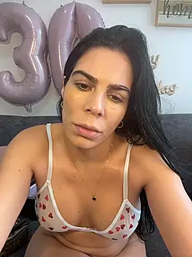 valecruz903 online show from 11.05.25