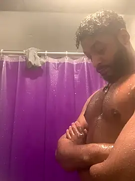 Snapshot of TheOnlyTwinTowers chatting on 03.17.25 TheOnlyTwinTowers online show from 03.17.25