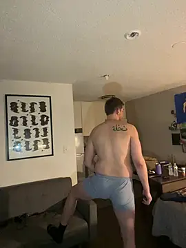 Snapshot of TheOnlyTwinTowers chatting on 03.02.26 TheOnlyTwinTowers online show from 03.02.26