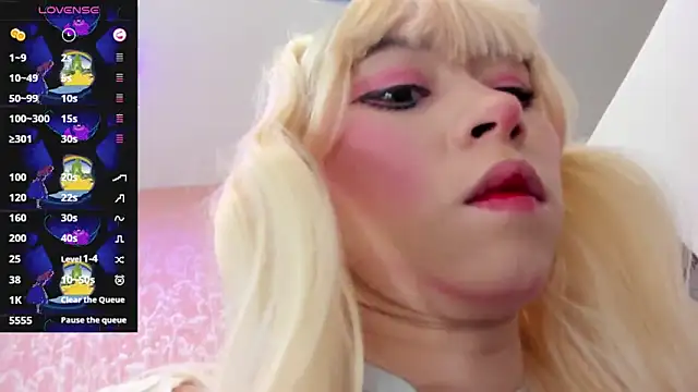 Snapshot of NEZUKO_MITSURI chatting on 09.27.25 NEZUKO MITSURI online show from 09.27.25