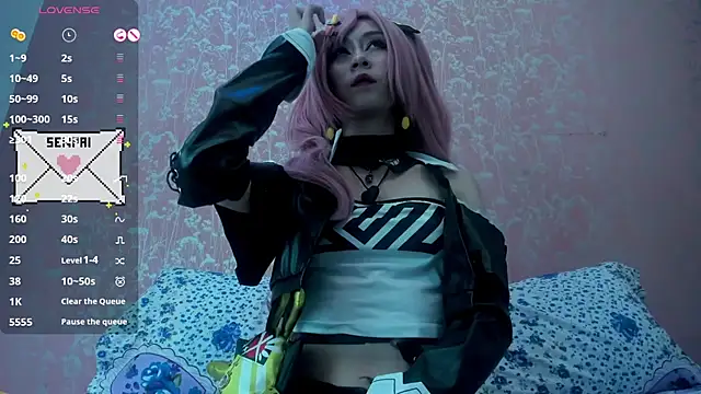 Snapshot of NEZUKO_MITSURI chatting on 10.31.25 NEZUKO MITSURI online show from 10.31.25