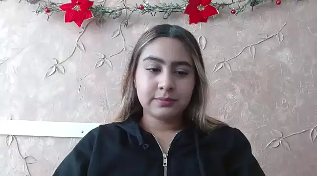 Miabonnett  online show from 12.17.24