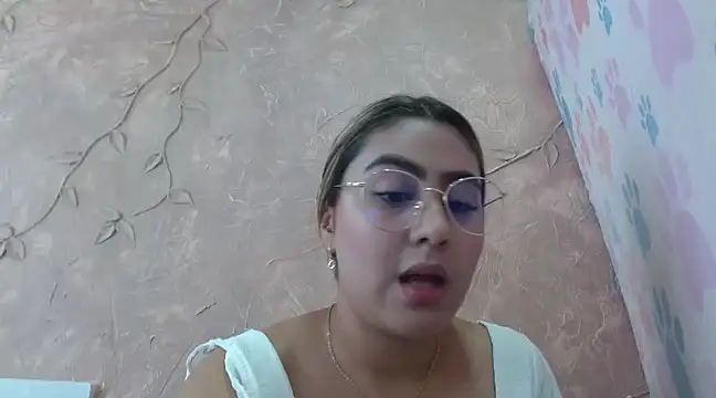 Miabonnett  online show from 01.25.25