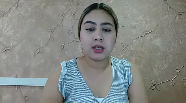 Miabonnett  online show from 03.13.25