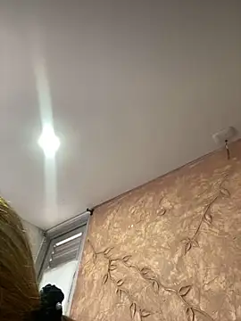 Snapshot of Miabonnett_ chatting on 09.29.25 Miabonnett online show from 09.29.25