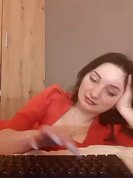 Snapshot of unicka65 chatting on 02.15.25 unicka65 online show from 02.15.25