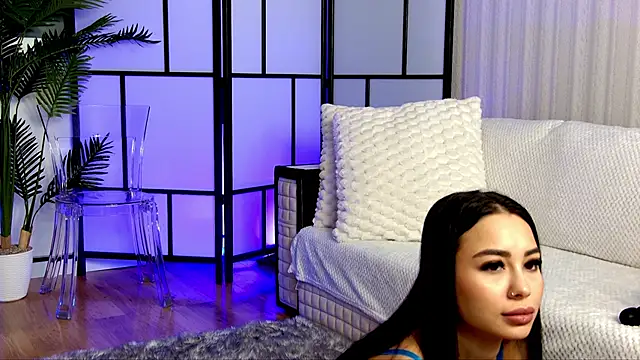 OnlyXandra online show from 11.16.25