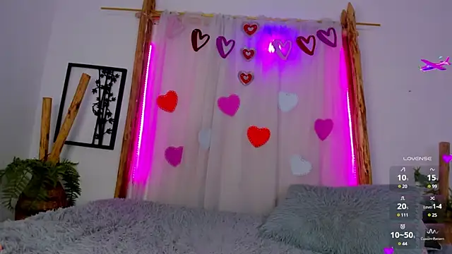  RedMoon online show from 02.14.25