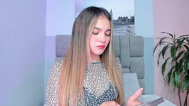 Snapshot of selene_tylor_ chatting on 06.30.26 selene tylor online show from 06.30.26