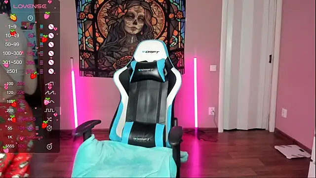 Snapshot of Project_hisoka chatting on 02.14.26 Project hisoka online show from 02.14.26