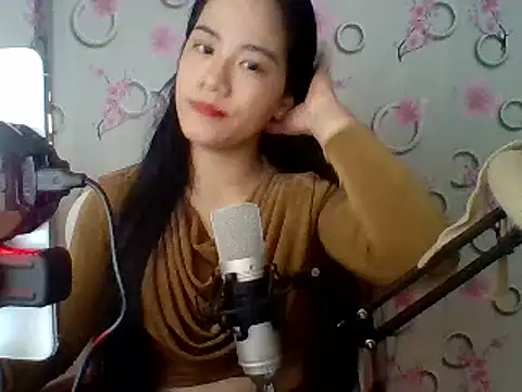 Nana-68 online show from 02.10.25