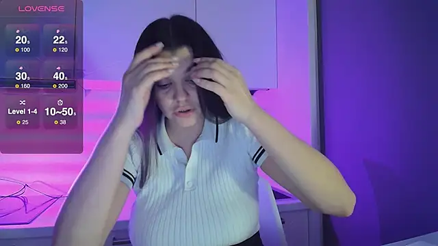 Greta Fox online show from 01.04.25