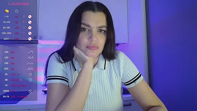 Greta Fox online show from 03.16.25