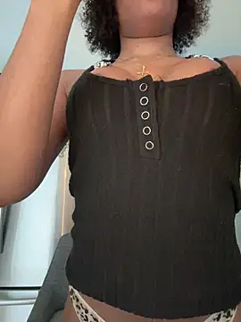 Black Dolll online show from 03.05.25