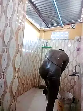 Snapshot of bas1cooks chatting on 12.23.24 bas1cooks online show from 12.23.24